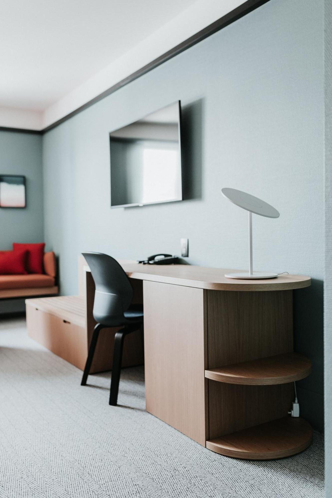 Haworth Hotel At Hope College Холланд Номер фото